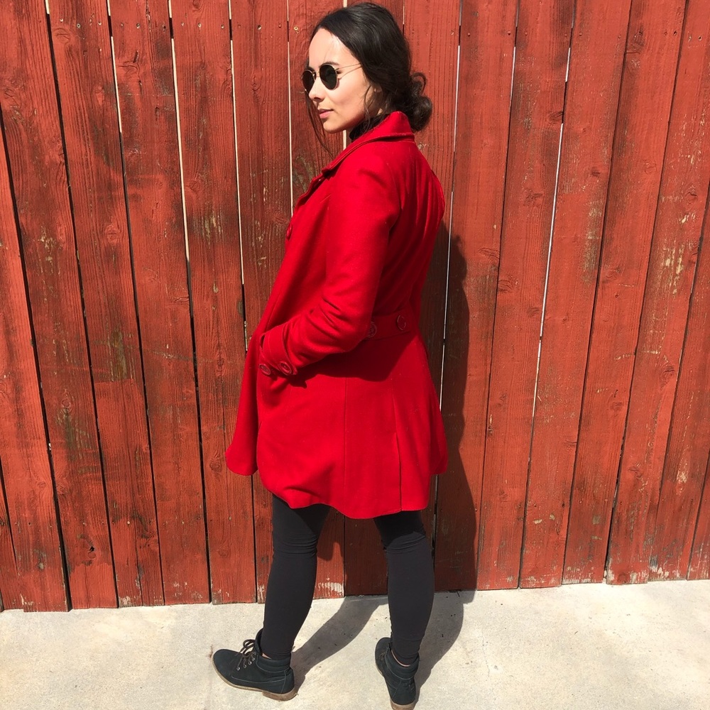 RED PEACOAT